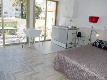 Maubourg Studio0
