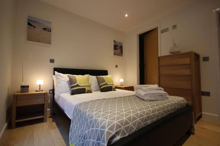 Berkshire Rooms-Reading0