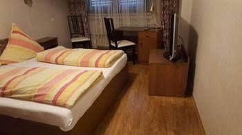 Kansakar Hotel0