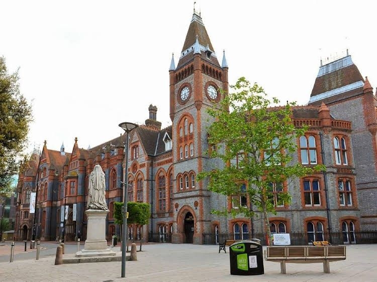 Select Serviced Accommodation - Garrard House0