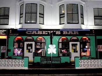 Caseys Irish Hotel Blackpool0