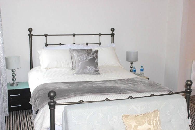 Five-Star Guesthouse0