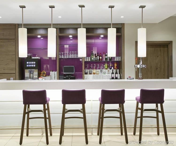 Hampton by Hilton Oxford1