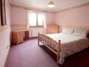 Milnholm Manor0