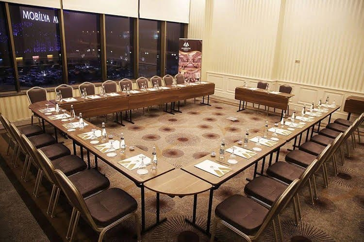 Morrian Hotel & SPA0