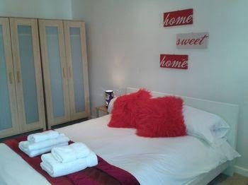 Racecourse Serviced Apartments0