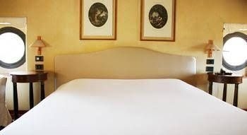 Hotel La Torre0