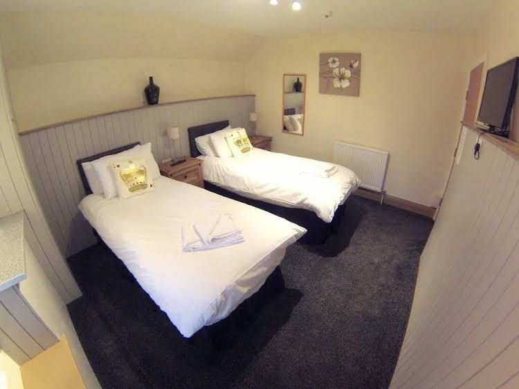 White Lion Hotel0