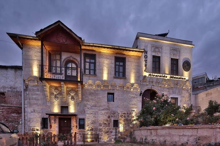 Riverside Mansion Hotel0