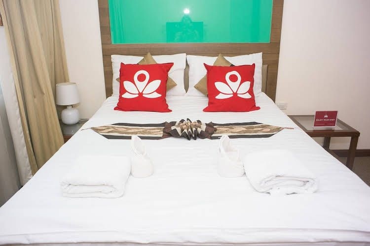 ZEN Rooms Silom 120