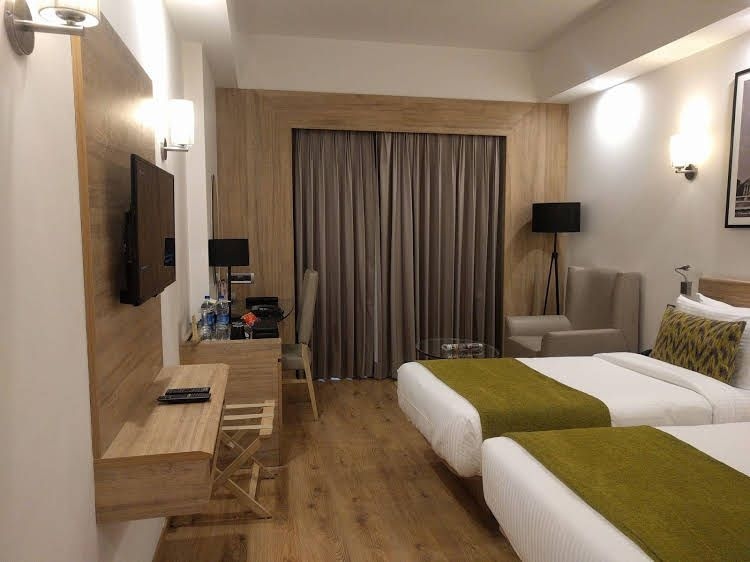 Lemon Tree Premier City Centre gurgaon0