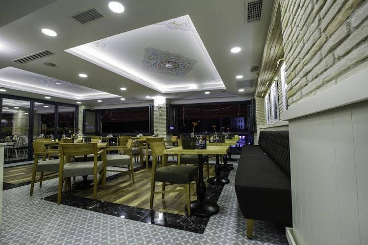 Phosphorion Hotel0