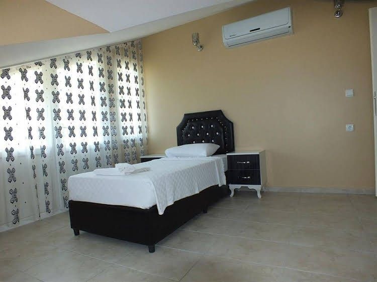 Greenpeace Hotel Fethiye0