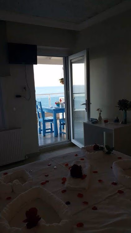 Yasemin Suite0
