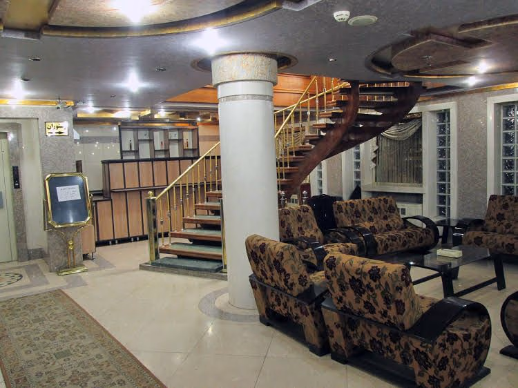 Reza Hotel3