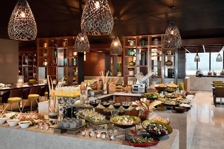 Movenpick Hotel Colombo2