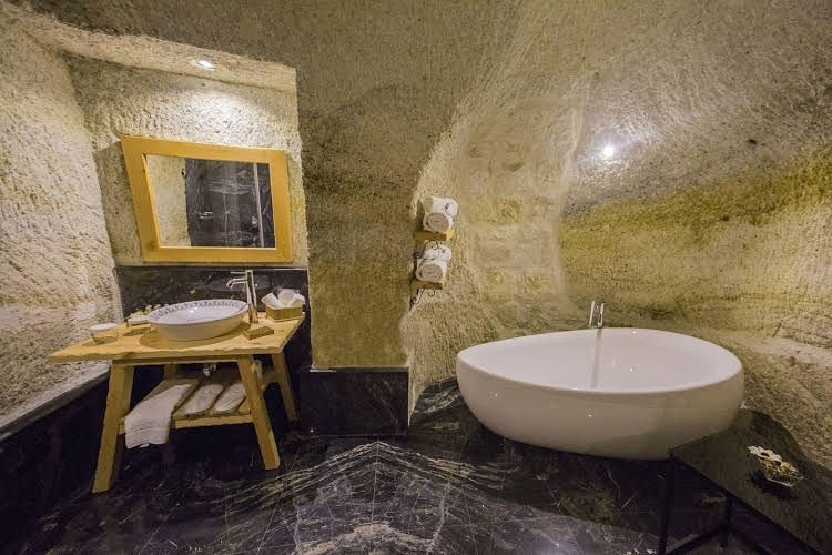 Agarta Cave Hotel0