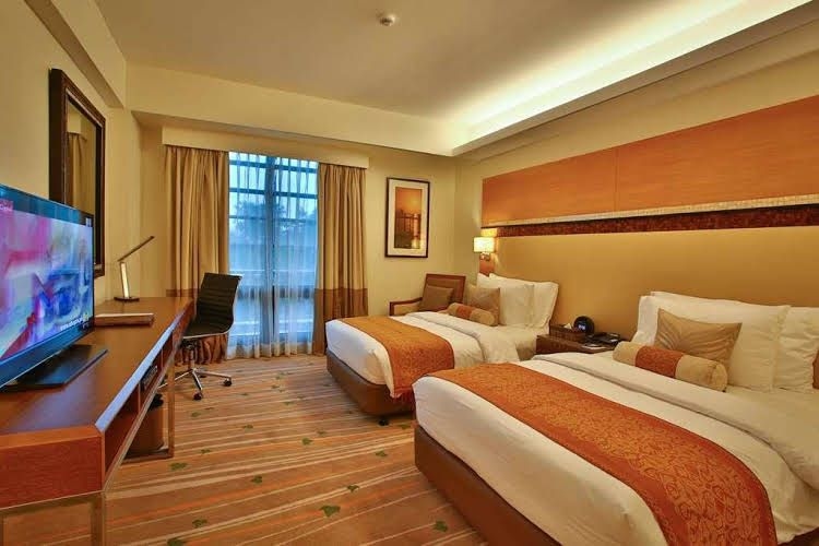 Best Western Plus Ivywall Hotel0