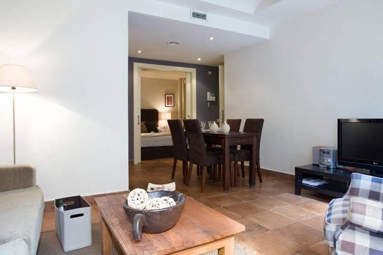 Columbus Apartment0