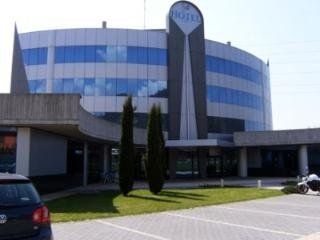 Executive1