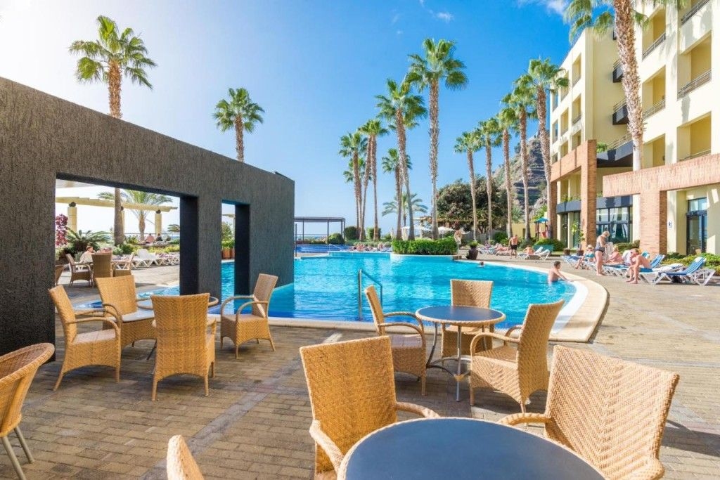Calheta Beach - All-inclusive - Savoy Signature1