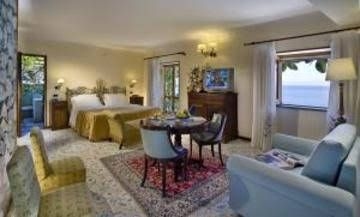 ALBERGO MARMORATA0
