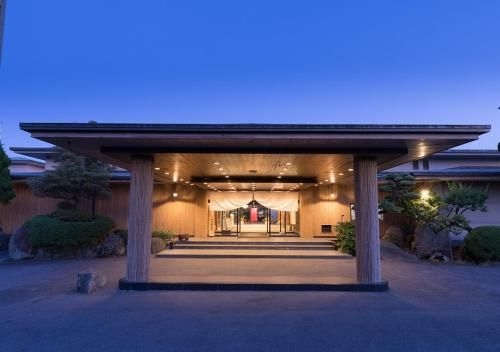 โรงแรมวะตะยะ เบสโซ (Wataya Bessou Hotel)0