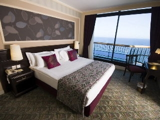 Merit Crystal Cove3