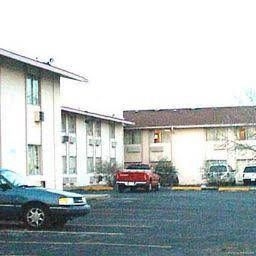 QUEST INN MOTEL0