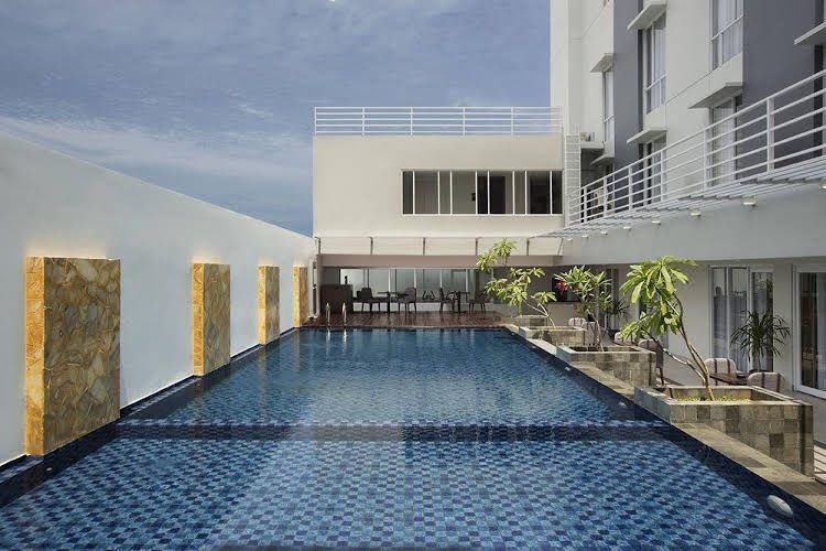 Hotel Santika Pekalongan1