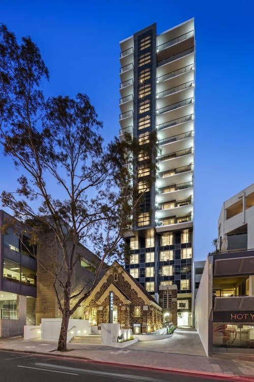 เควสต์ อีสต์ เพิร์ท (Quest East Perth)1
