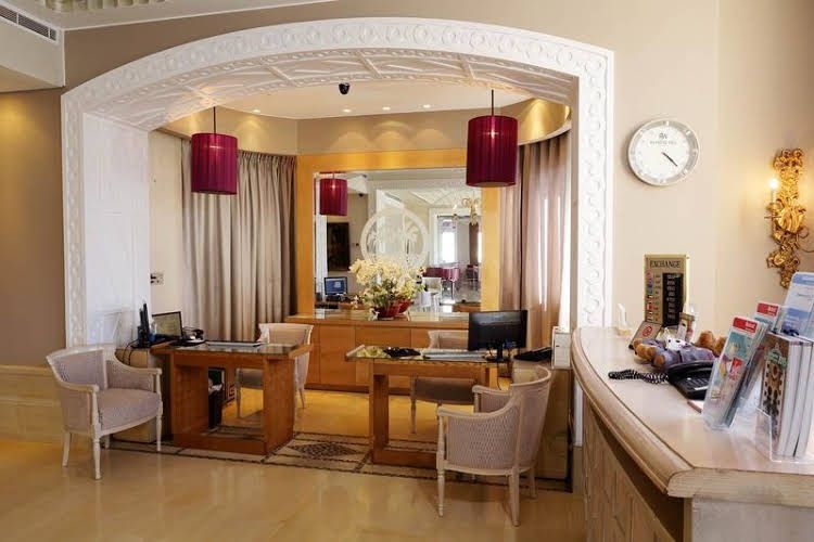 Warwick Palm Beach0