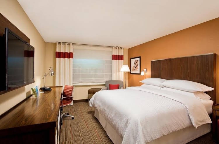 Four Points by Sheraton Buffalo Grove0