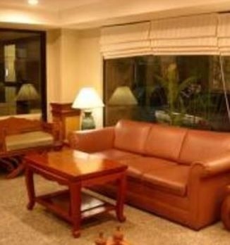 Four Seasons International House2