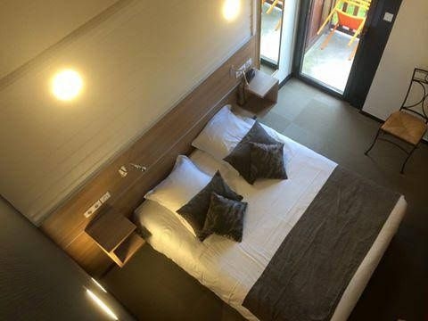 Logis la Cremaillere cote jardin0