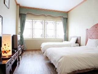 Crystal Hotel4
