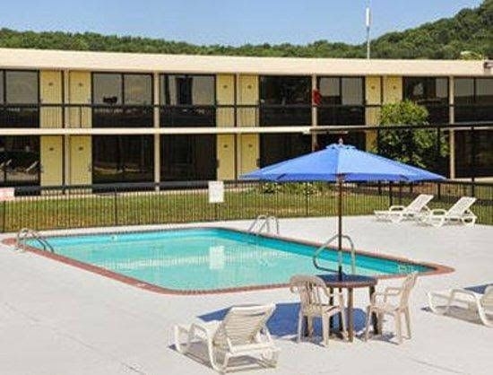 Motel 6 Cave City KY0
