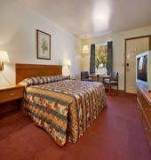 Super 8 Motel0