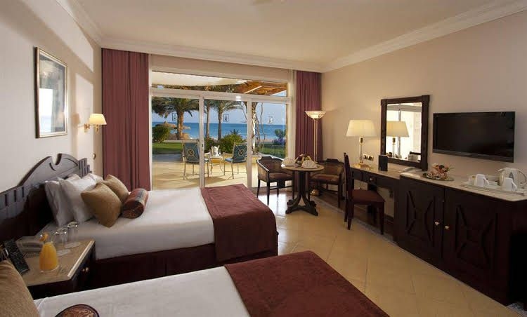 SENTIDO Palm Royale0