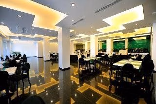 Plaza V Executive Hotel4