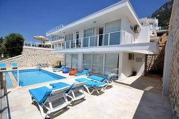 Med Prestige Villas0