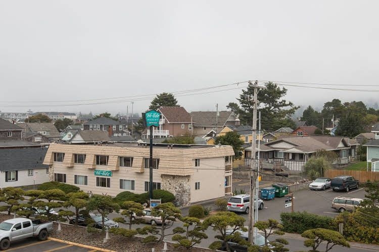 HiTide Oceanfront Inn0