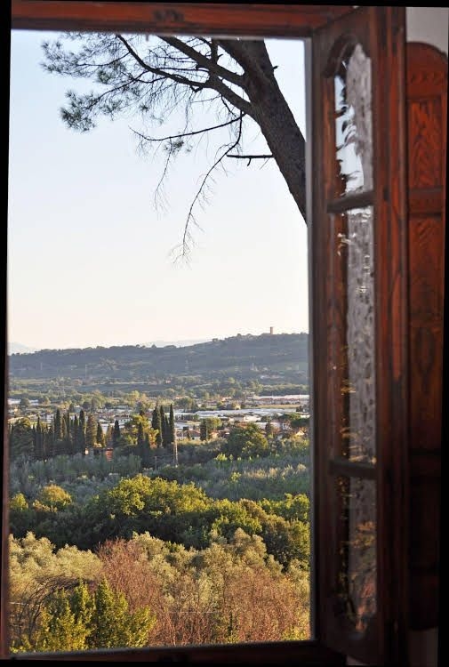 Villa Colle Olivi0