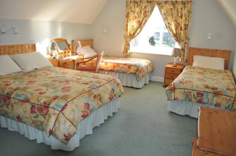 Blarney Vale House0