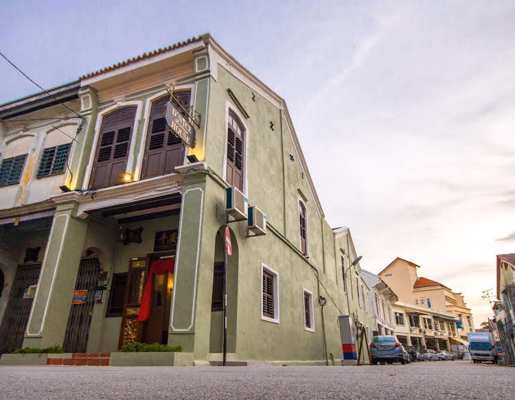 ดีไนซ์ เฮอริเทจ เฮาส์ (DNice Heritage House)0