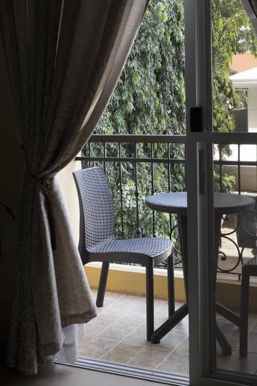 Sta Barbara Suites0