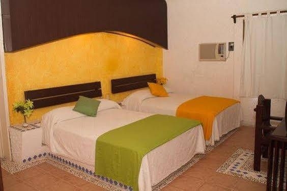 and Spa Xbalamque Cancun Centro0