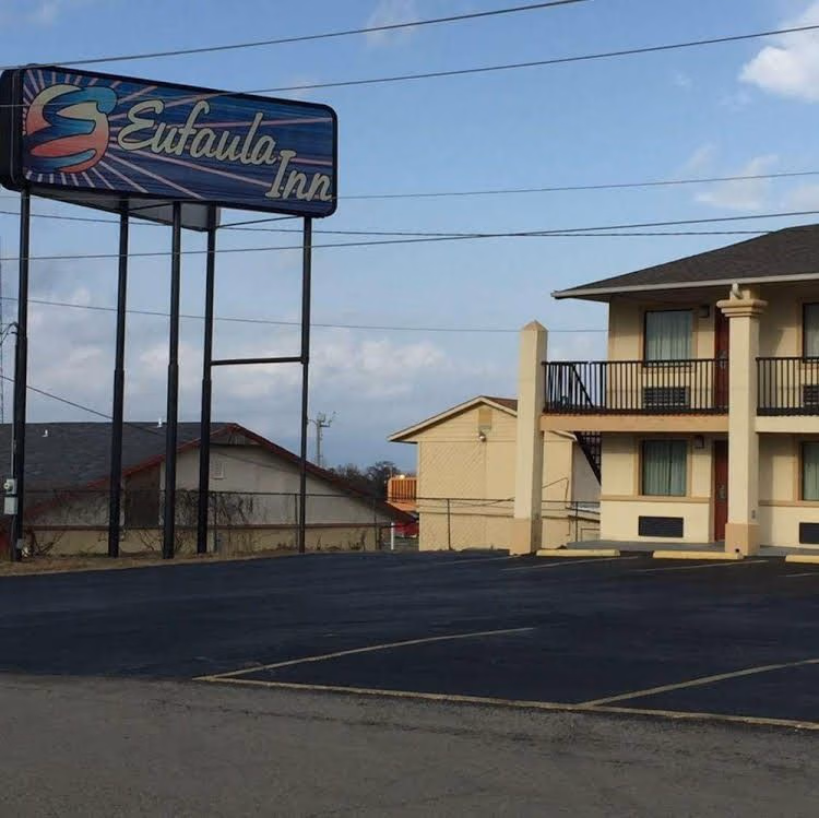 Eufaula Inn0