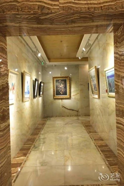 Ac Art Museum0
