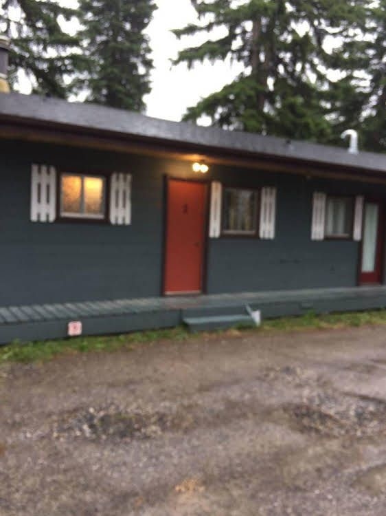 Rundle Cabins0